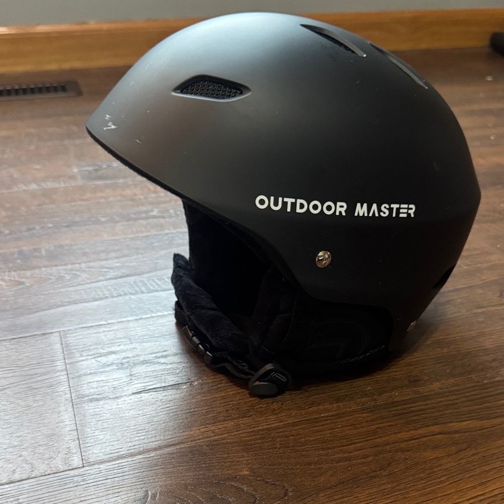 Outdoor Master Kids Black Helmet